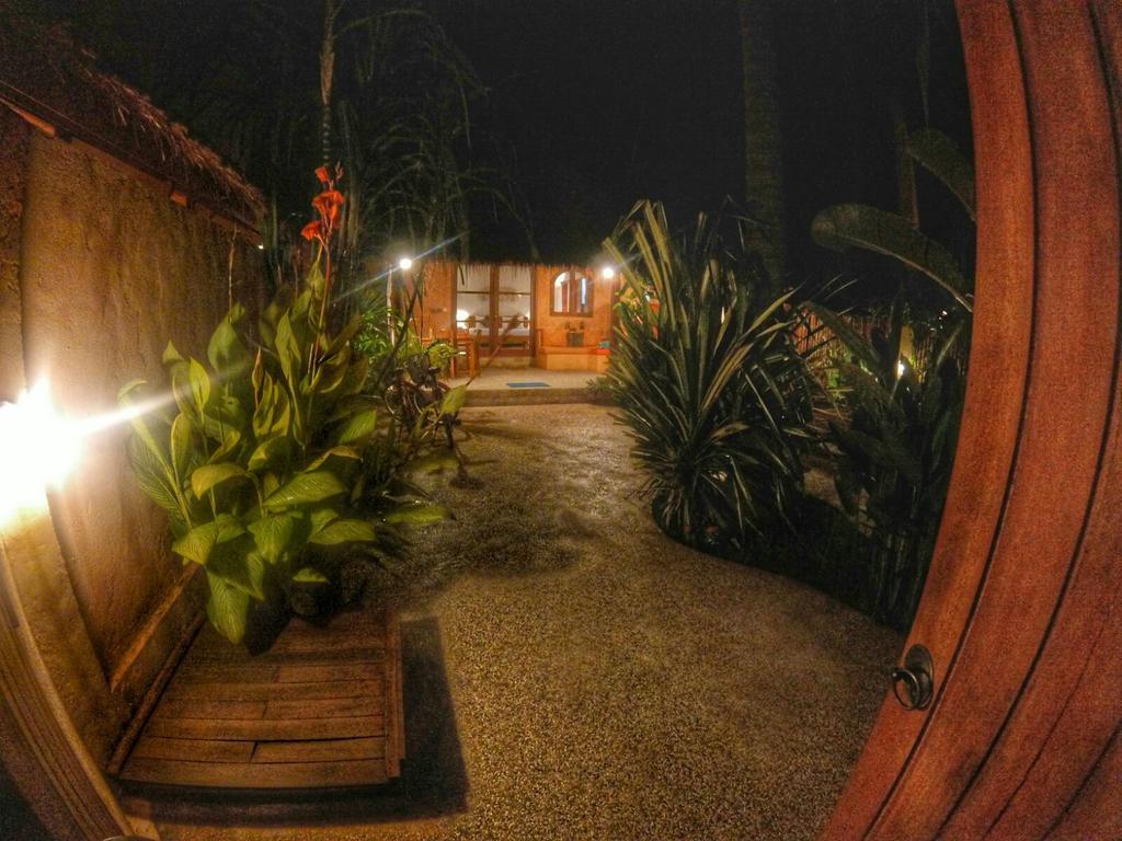 Santan Gili Cottages Gili Trawangan Buitenkant foto