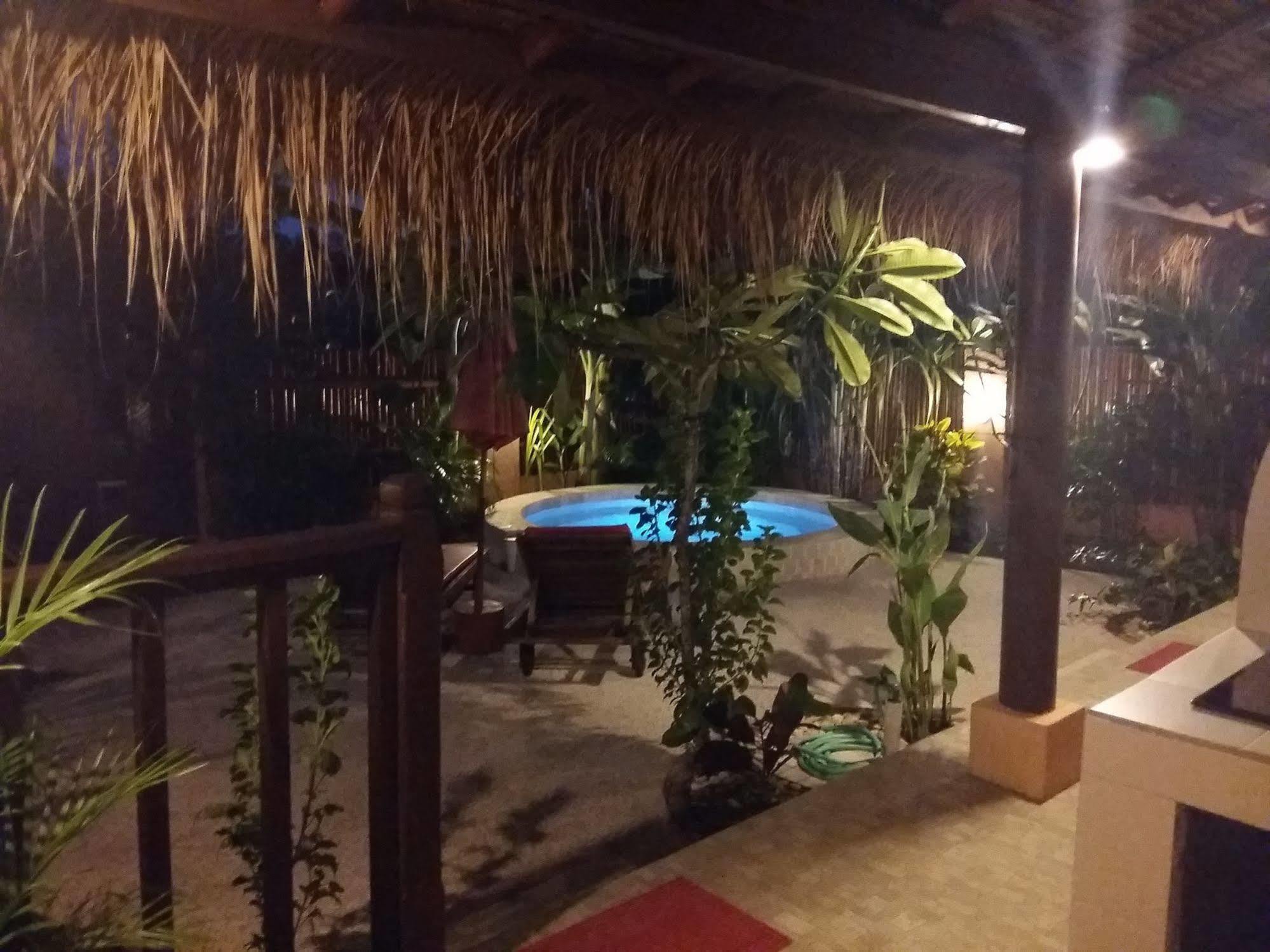 Santan Gili Cottages Gili Trawangan Buitenkant foto